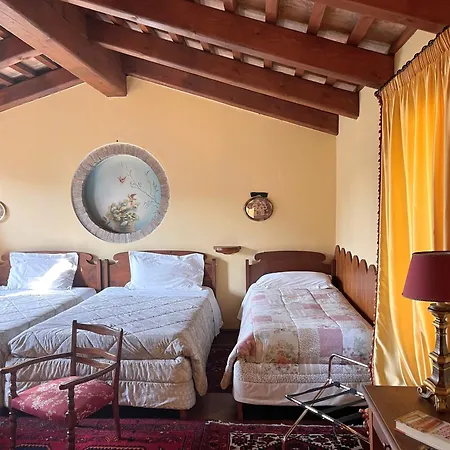 Casa Camilla 4*