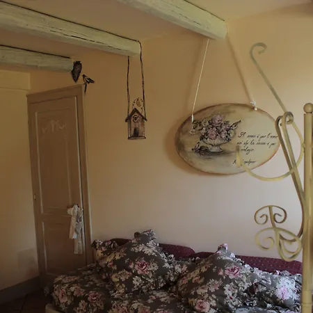 Casa Camilla Bed & Breakfast