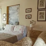 Casa Camilla 4*