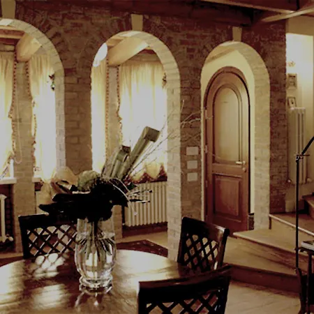 Casa Camilla 4*