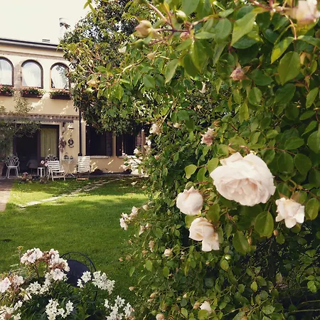 Casa Camilla Bed and breakfast